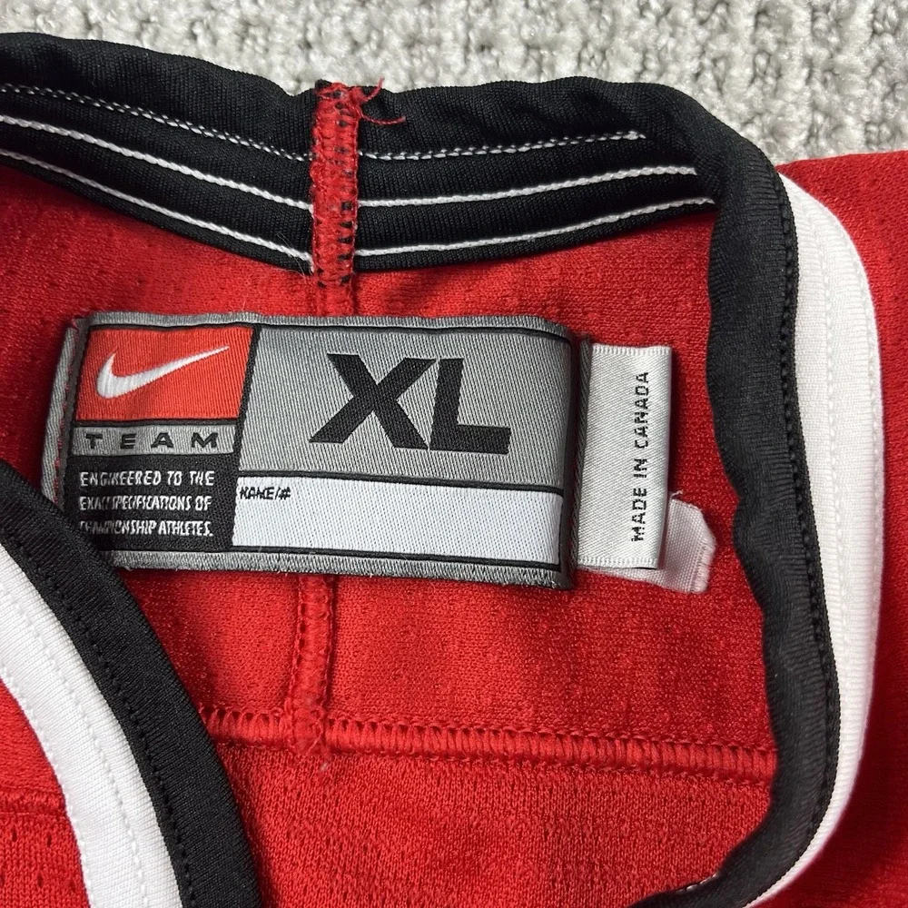 Nike team canada